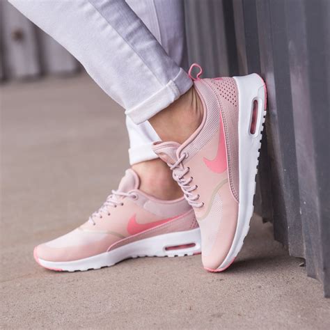 nike schuhe damen rosa sohle|nike sneakers damen.